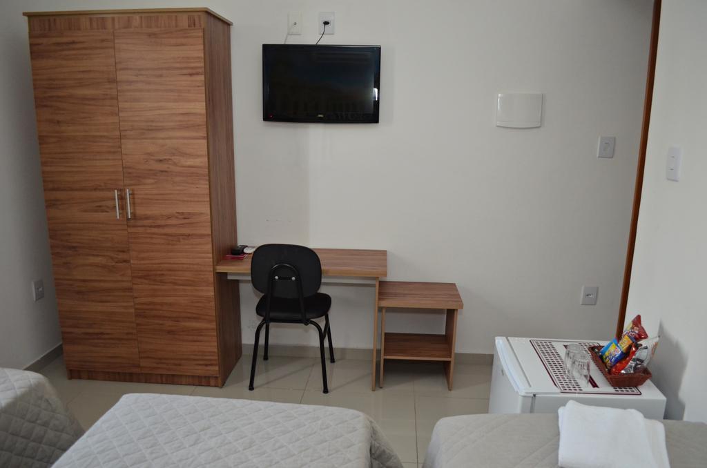 Hotel Grande Minas Vespasiano Zimmer foto
